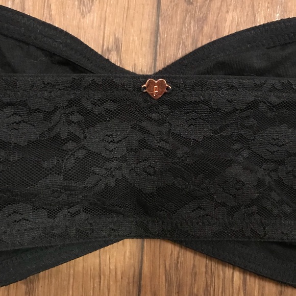 ✨NWT✨ Studded bandeau - Picture 4 of 5